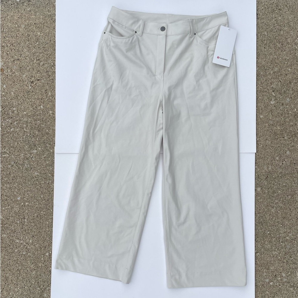Lululemon City Sleek Wide Leg Cropped Pant